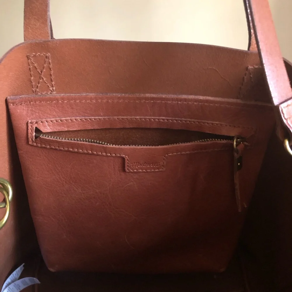 ‼️SOLD‼️ Madewell tote - Picture 4 of 8